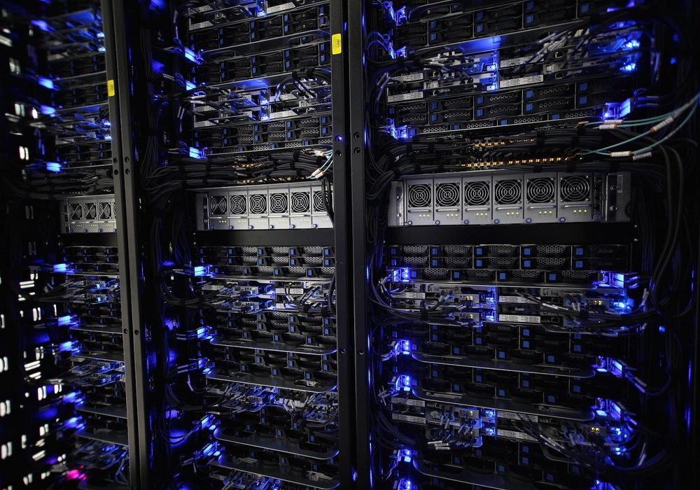 servers-infrastructure-l